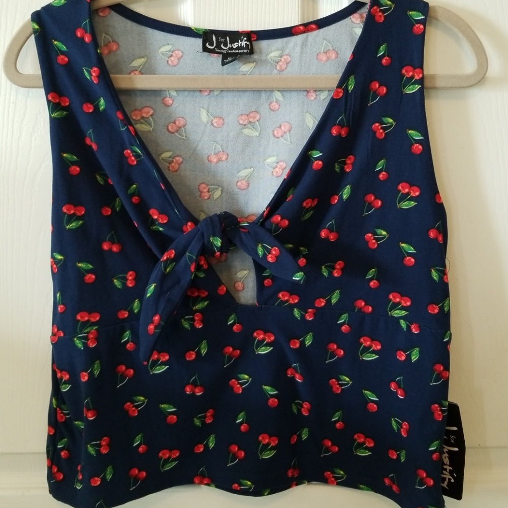 Vintage style cherry print tie front tank
